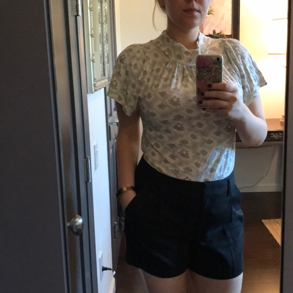 White and grey MJ blouse - Picture 4 of 8